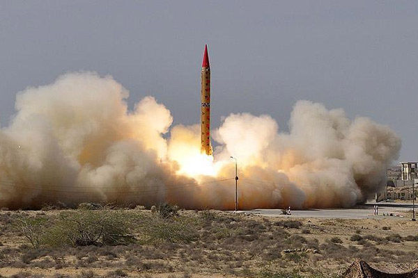 Kuzey Kore'den füze denemesi