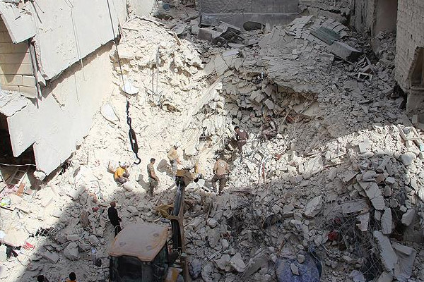 Rusya Suriye'deki katliamlarını gizleyemiyor