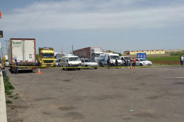 Mardin'de karayoluna tuzaklanmış patlayıcı bulundu