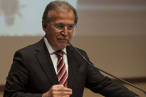 'Anayasa teklifi bu ay ete kemiğe bürünür'