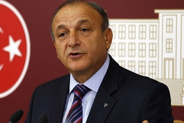 MHP'yi karıştıran Oktay Vural iddiası!