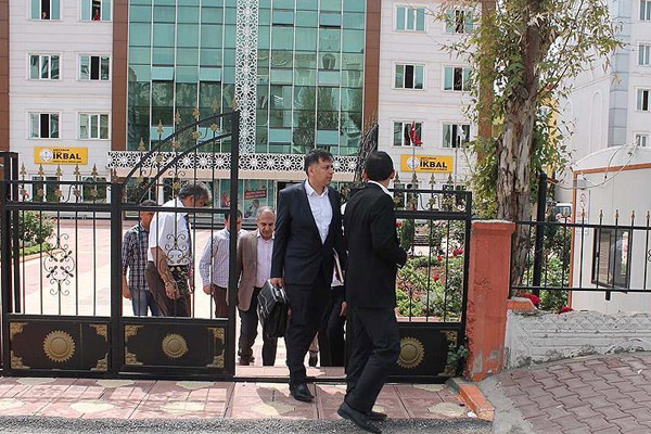 Adıyaman'da 'FETÖ' kapsamında 14 okula kayyum atandı