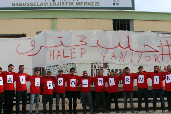 İHH'dan Suriye'de 'Halep yanıyor' eylemi