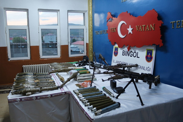 Bingöl’de PKK’nın silah depoları bulundu
