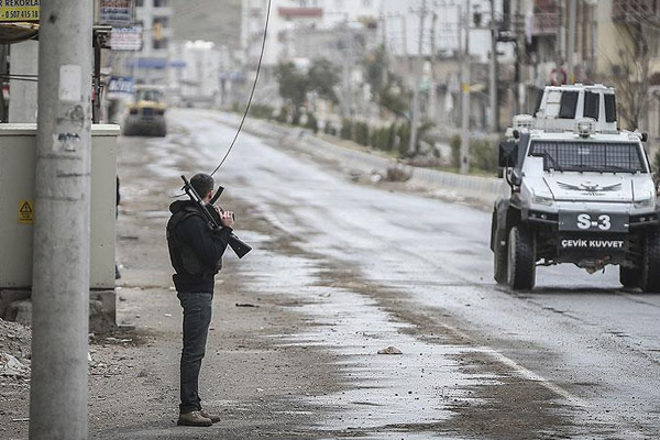 Lice'de 11 köydeki yasak kalktı