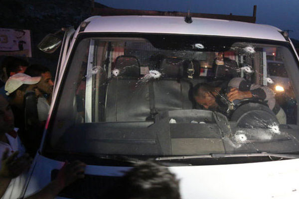 Filistinli sürücüyü katlettiler