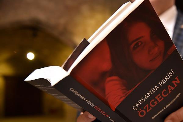 Özgecan'ın hayatı roman oldu