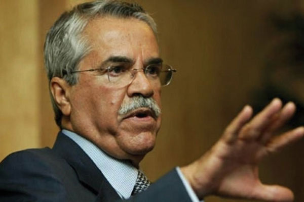 Suudi Arabistan petrole alternatif arıyor