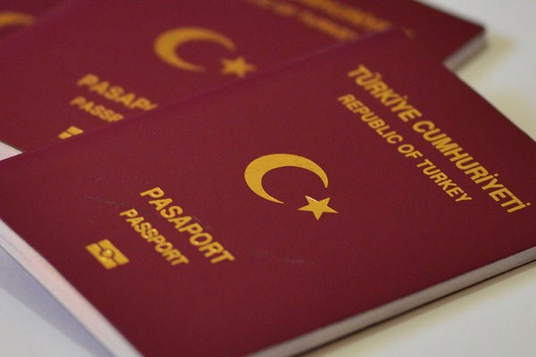 Yeni pasaportların tarihi belli oldu
