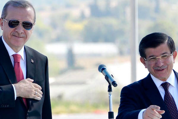 FT: Davutoğlu'nu hayal kırıklığına uğrattı