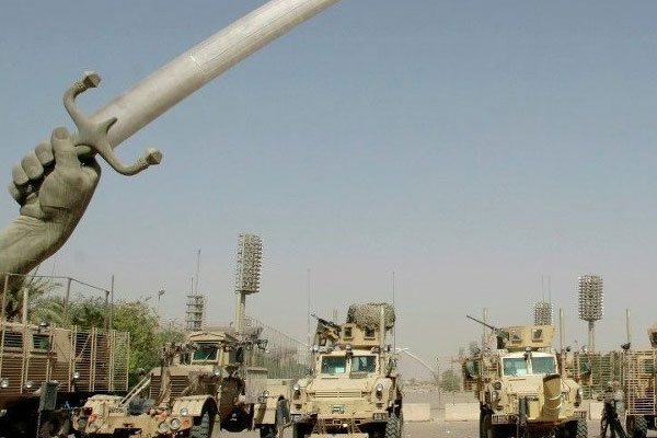 Irak'ta komutana 'Sadr yanlıları' darbesi