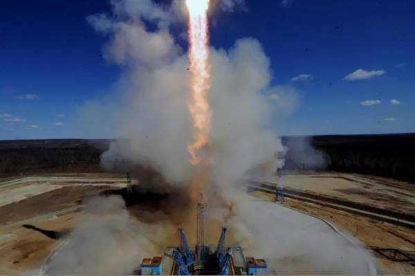 Rusya'nın uydusu kayboldu