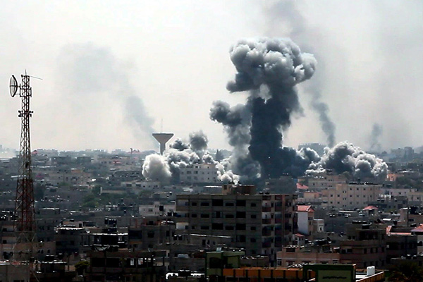 Türkiye vetoyu kaldırdı! İsrail Gazze'yi vurdu!