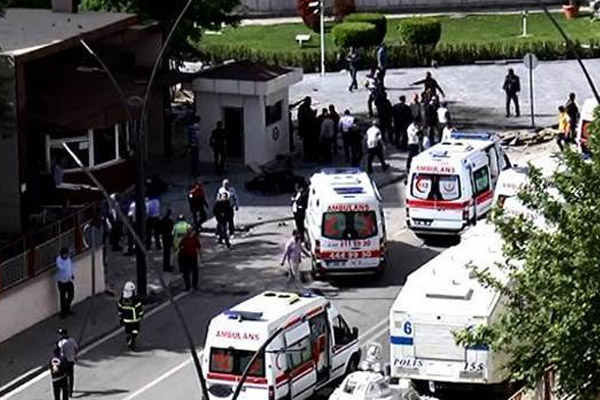 Gaziantep saldırısında şehit sayısı 3'e yükseldi