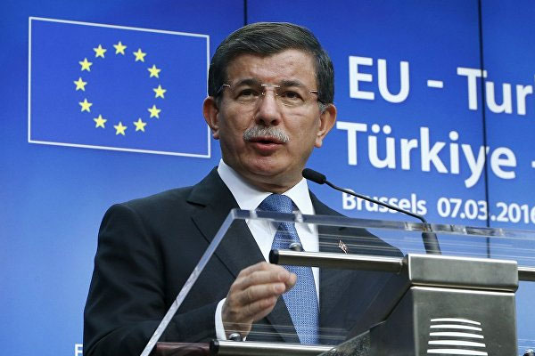 AB, Davutoğlu'nun gidişini nasıl karşıladı?