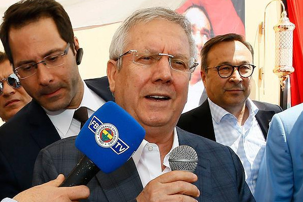 Aziz Yıldırım: F.Bahçelilerin kulübe sahip çıkması lazım