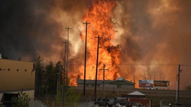 Kanada'da yangın korkutucu şekilde büyüyor!