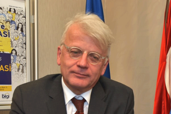 AB'den Erdoğan'ın restine yanıt