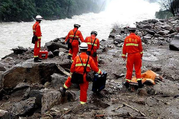 Çin'deki heyelanda 8 ceset daha bulundu