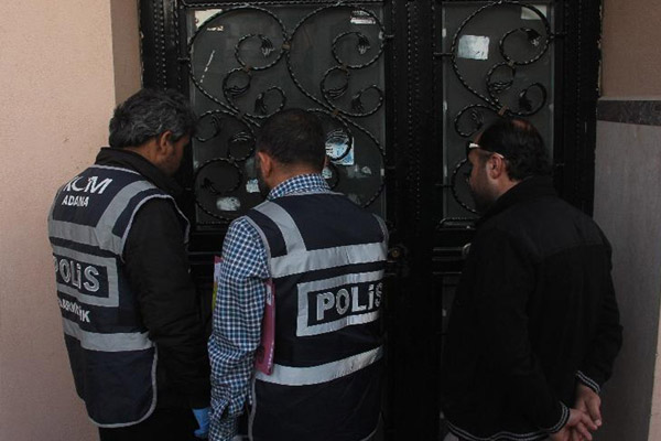 'FETÖ' operasyonunda 17 gözaltı