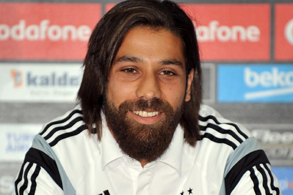 Beşiktaşlı Olcay'dan sosyal medyayı sallayan cevap