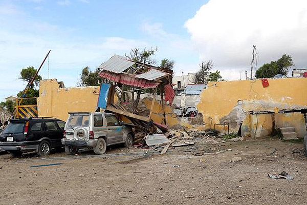 Somali'de polis merkezine saldırı: 4 ölü