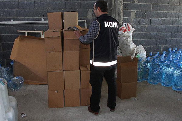 Adana'da sahte içki operasyonu