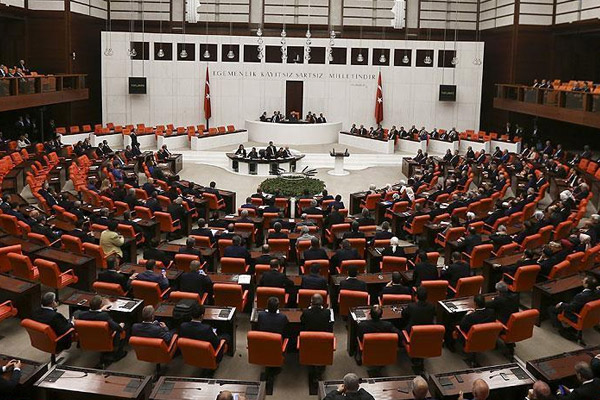 Meclis'e bin 49 bireysel başvuru yapıldı