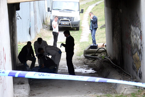 Eyüp'te 15 kurşunla infaz