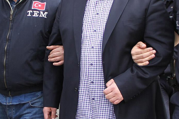 'FETÖ' soruşturmasında İki ilde 5 gözaltı