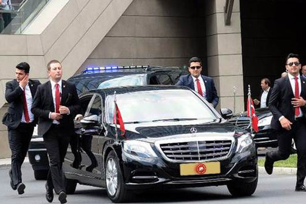 Erdoğan’dan hastane ziyareti