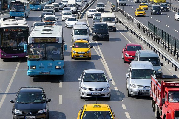 İstanbul'da yarın bazı yollar trafiğe kapatılacak