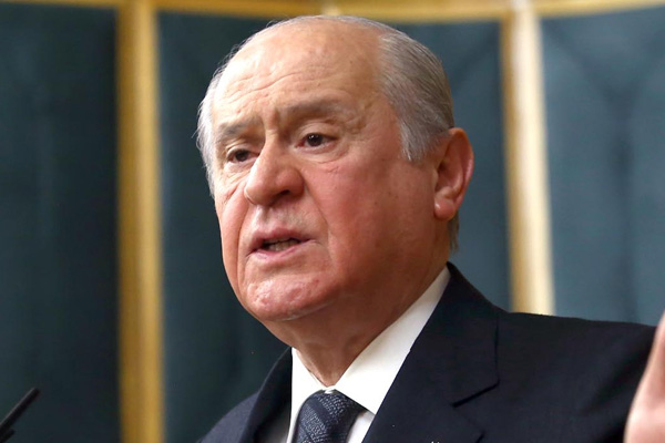 Bahçeli: Bir süre evde kalalım
