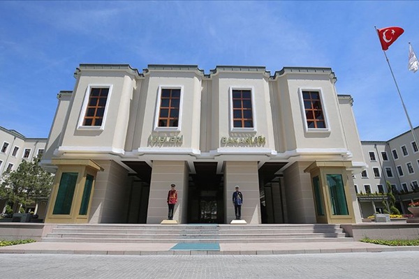 İçişleri Bakanlığı: Kuaför ve güzellik merkezleri kapatılacak