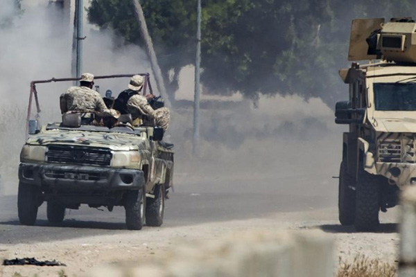 Hafter milislerinden Trablus'a roketli saldırı: Ölü ve yaralılar var