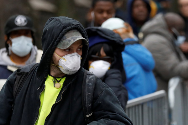 ABD'den yetişkinlere 1000 çocuklara 500 dolarlık destek
