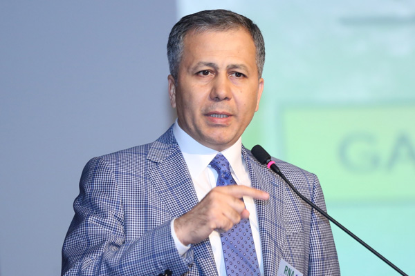 İstanbul Valisi açıkladı: Vatandaşlara gıda yardımı pazartesi başlıyor