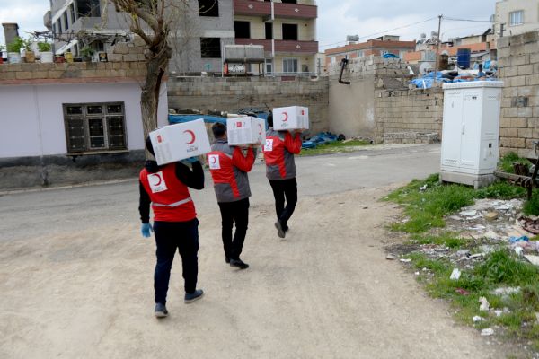 Merih Demiral’a Kızılay’dan teşekkür