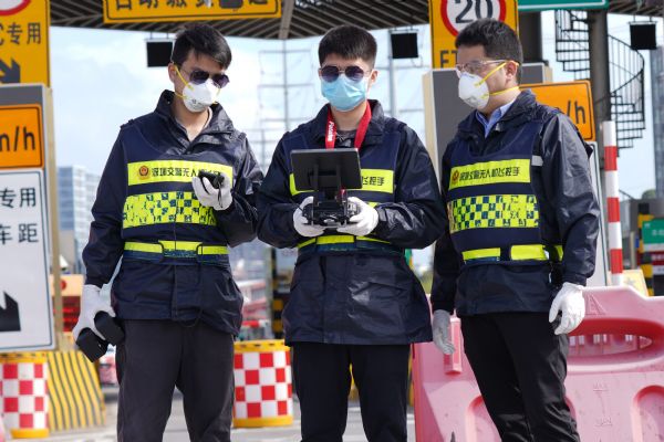 Koronavirüse karşı dronlar devrede