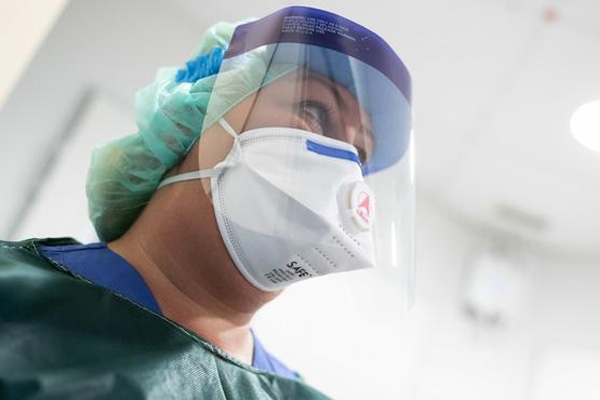 Almanya'da 29 yaşında bir Türk koronavirüs nedeniyle hayatını kaybetti