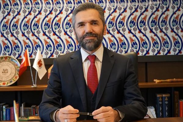 İbn Haldun Üniversitesi'nde martta 2 bin 579 saatlik online ders işlendi