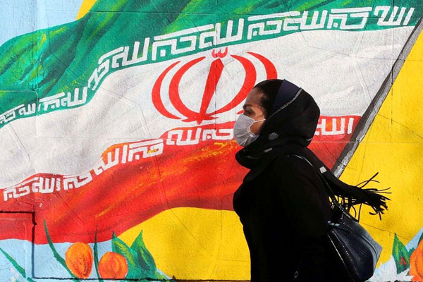 İran'da yeni doğan bebekte koronavirüs tespit edildi