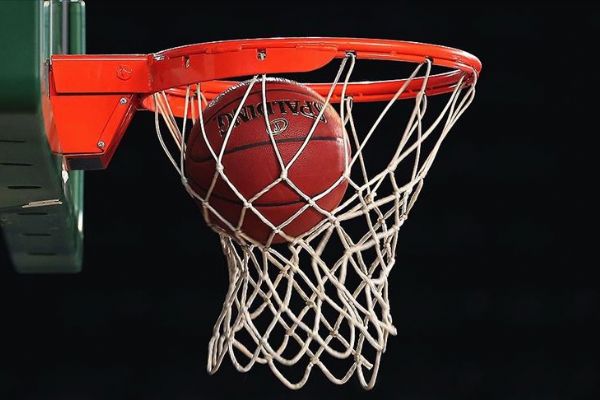 FIBA Şampiyonlar Ligi 8'li finalle tamamlanacak