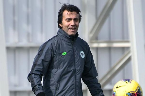 ' Liglerin yeniden başlama tarihiyle ilgili bilim insanlarını dinlemeliyiz'