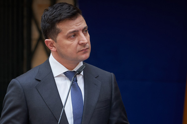 Zelenskiy'den koronavirüse ''Çernobil'' benzetmesi