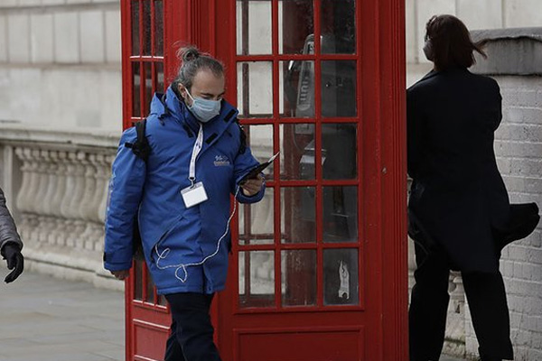 İngiltere'de koronavirüs hızla yayılıyor: Ölü sayısı 3 bini aştı