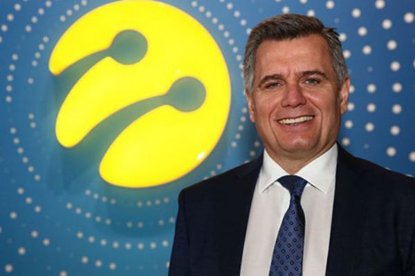 Murat Erkan 5 bin Turkcell çalışanı ile video konferansla toplantı yaptı