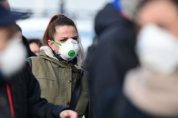Maske satın alırken filtresi ve CE belgesi kontrol edilmeli