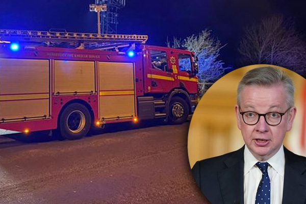 İngiltere'de 'koronavirüs yaydığı' nedeniyle baz istasyonlarına saldırdılar