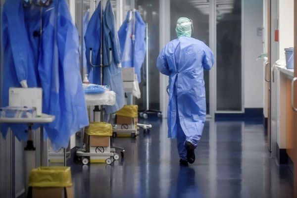 Sağlık çalışanlarının Kovid-19'dan korunmasına yönelik öneriler